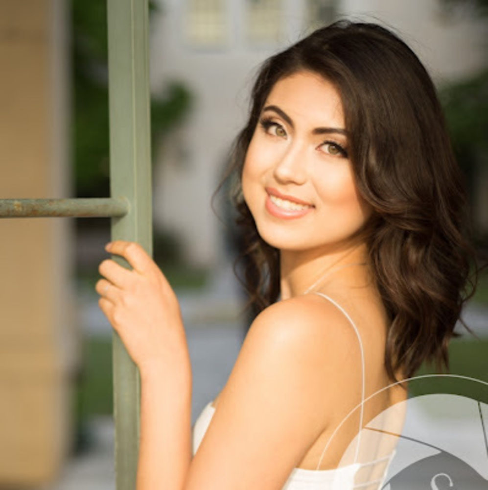 Meet your Posher, Kaela
